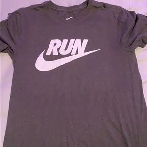 nike tee shirt